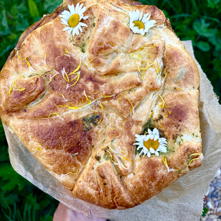 Seasonal Foraging Walks at Bruern Farms with Leslie Astor